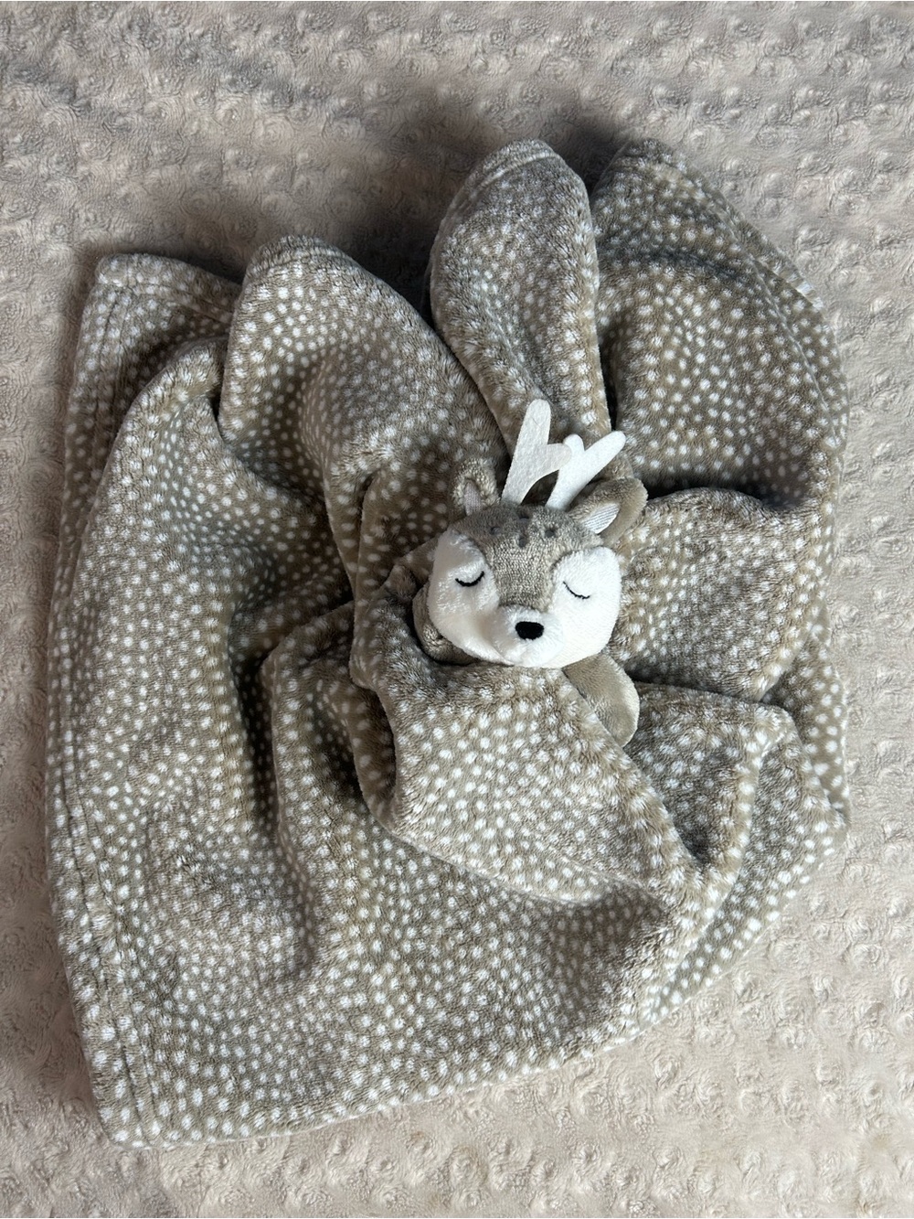 Thro Dakota Deer Lovey Security Blanket Fawn Large Oversized White Dots Nunu